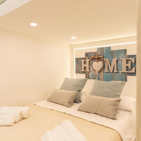 House Benedetta Centro Di Napoli Apartment Ngoại thất bức ảnh