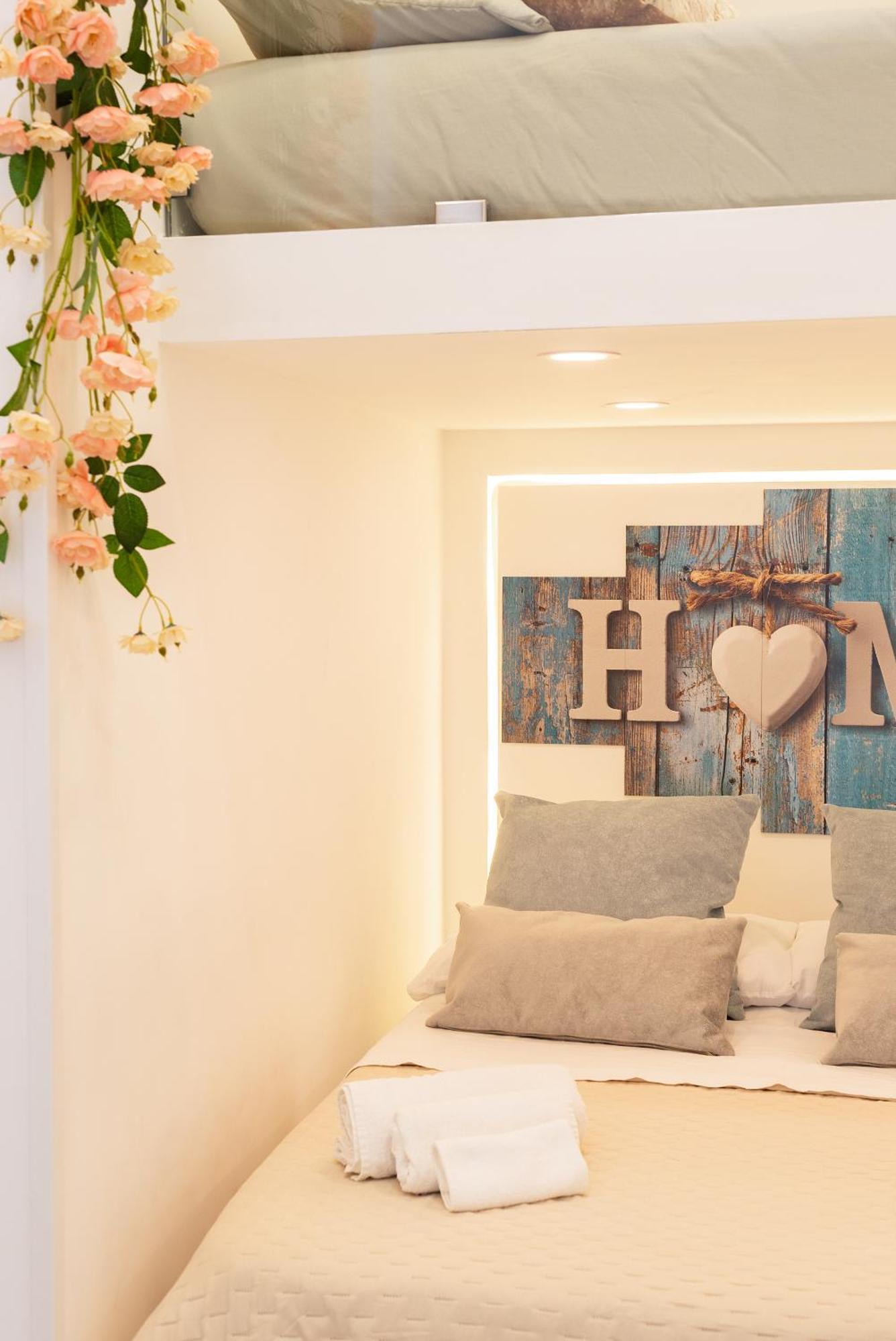 House Benedetta Centro Di Napoli Apartment Ngoại thất bức ảnh